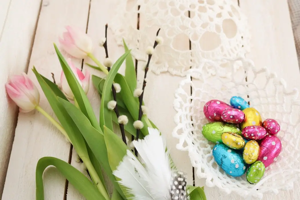 Påskägg av virkade dukar