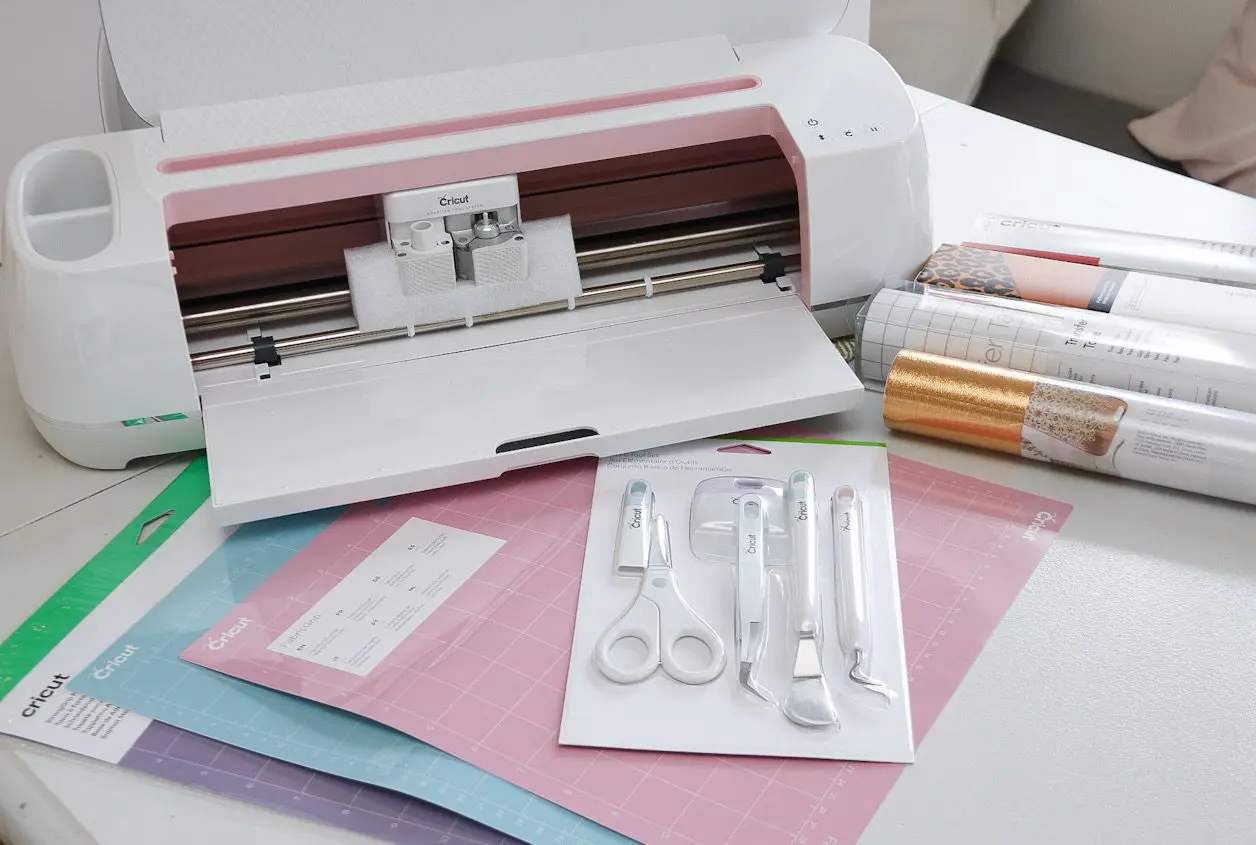 Cricut maker