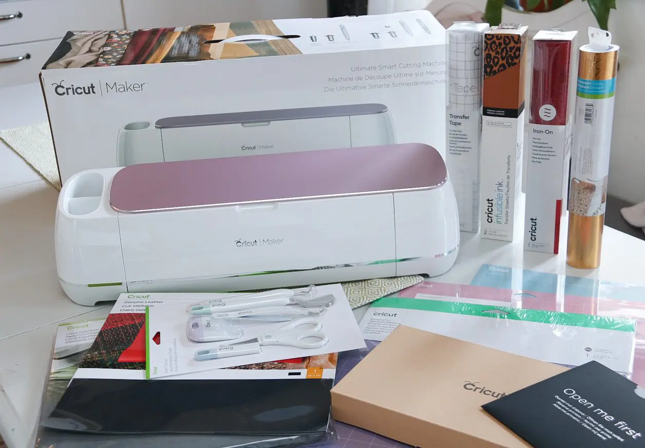 Cricut maker