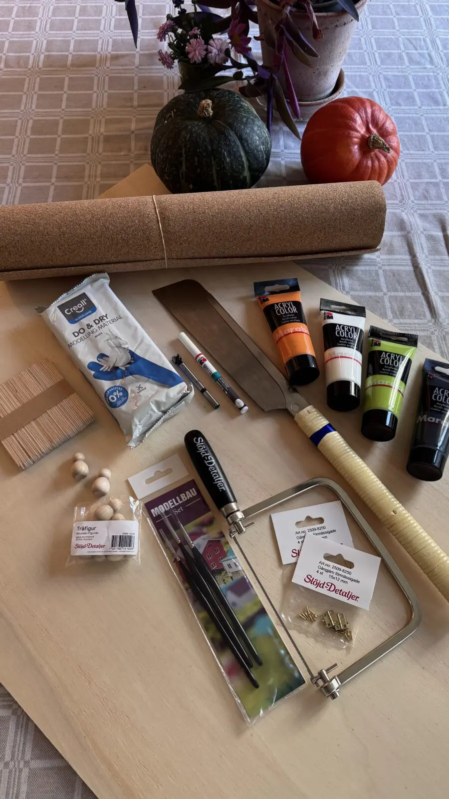 Diy Halloweenpyssel - material från Slöjddetaljer