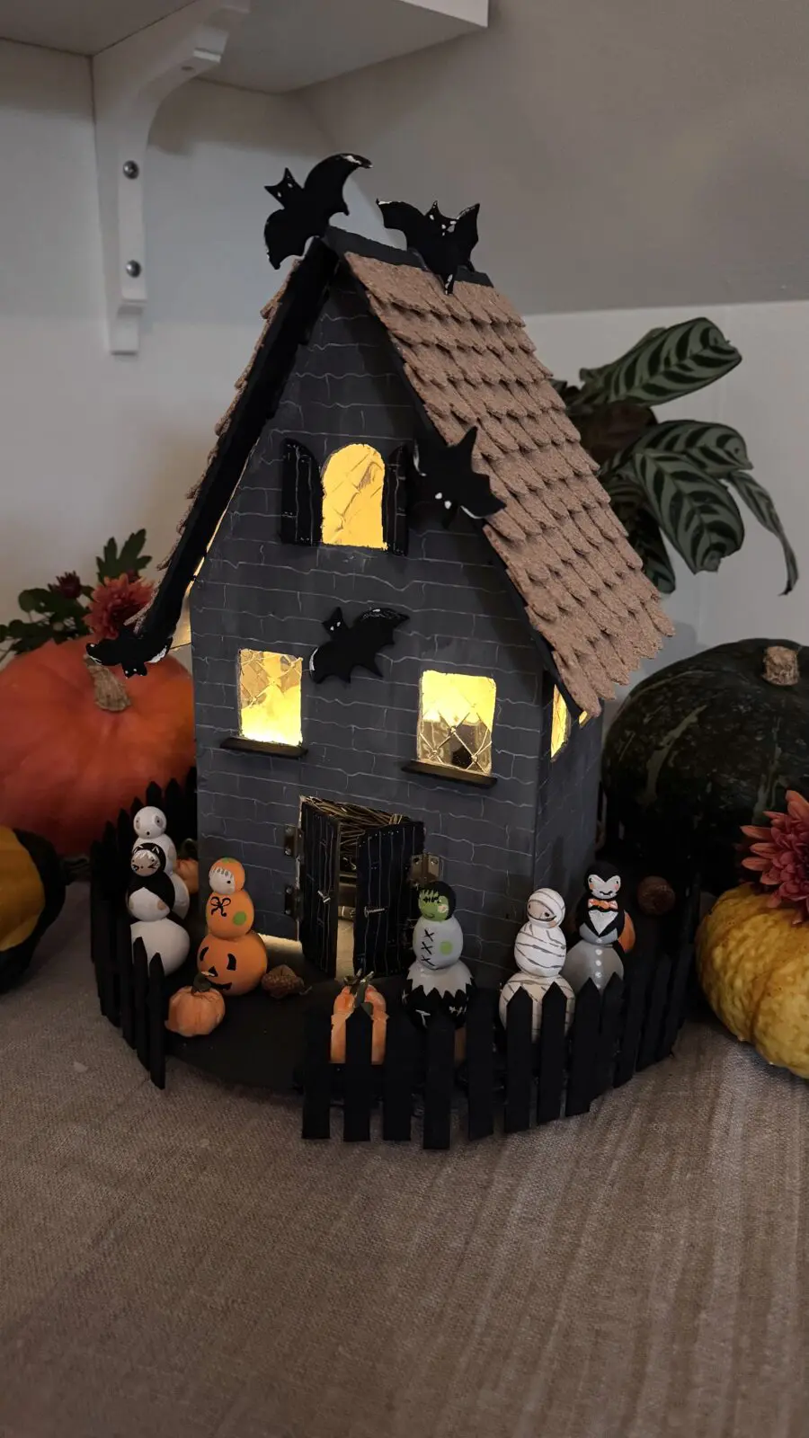 Halloweenpyssel - spökhus