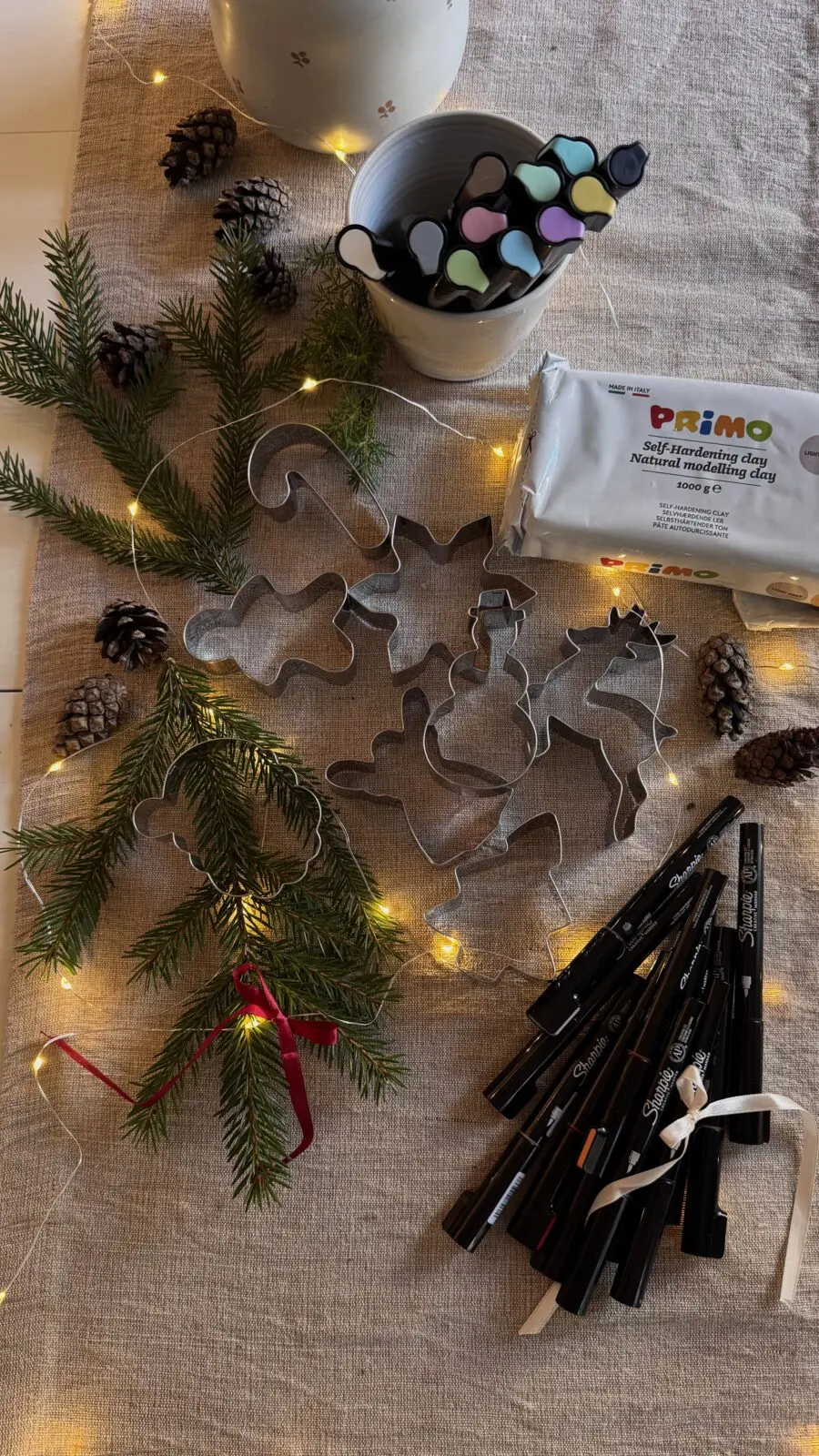 Lera, Sharpiepennor, pepparkaksformar