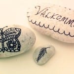 stenar med doodles