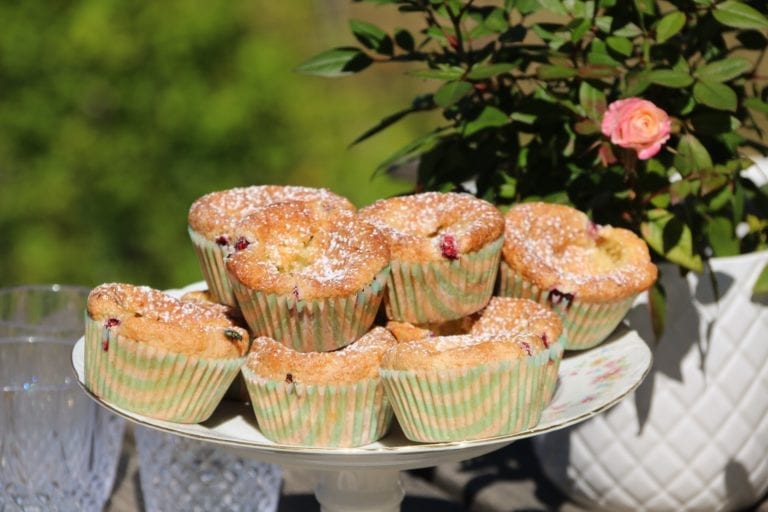 Kokosmuffins med hallon &amp; mango - Diy Sweden